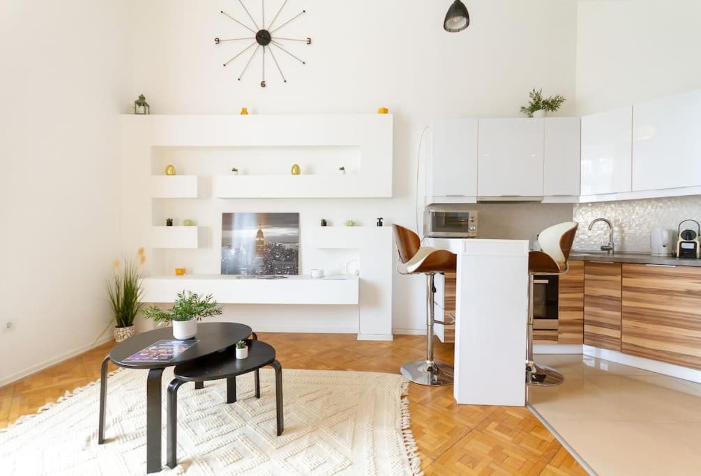 Apartamento Bright Design Riverside By Nw